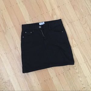 cute black denim skirt from yesstyle